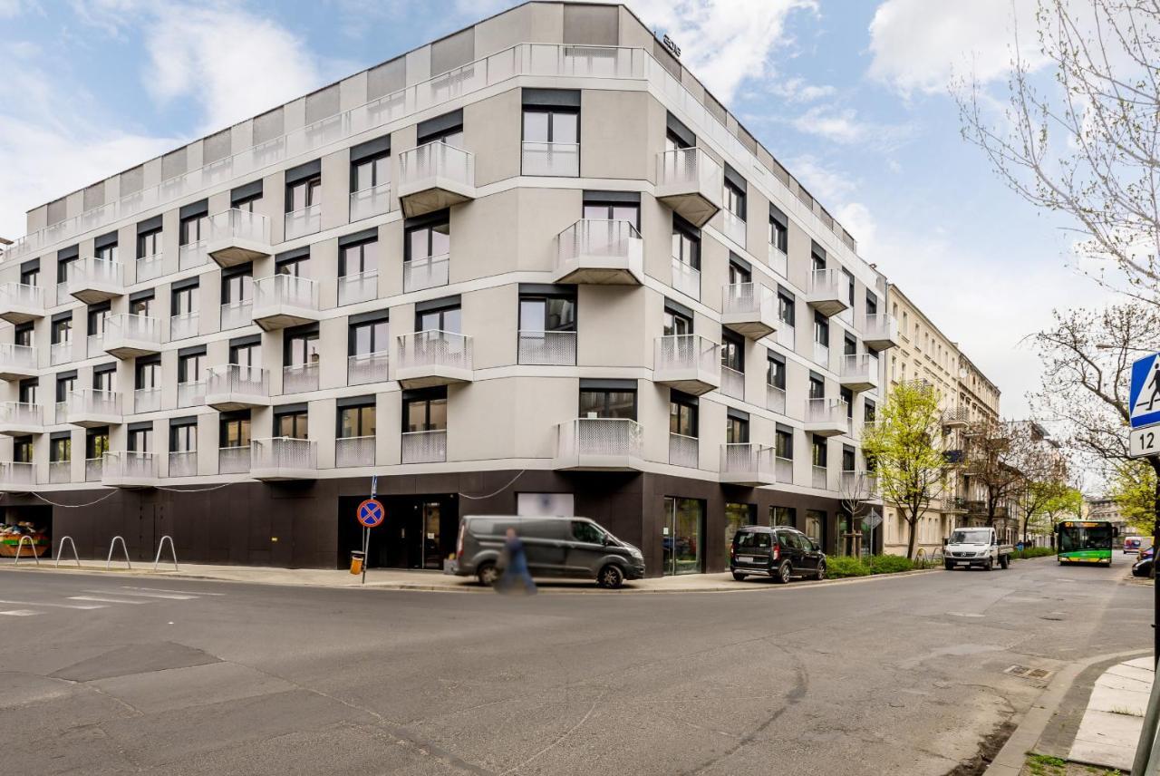 Apartments Poznan Fabryczna By Renters Exterior foto